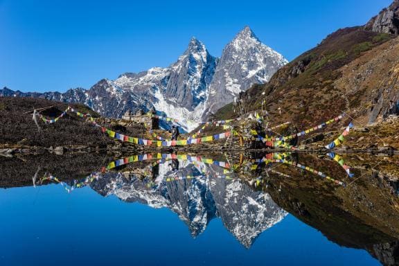 Makalu Hidden Valley Trek photo 6