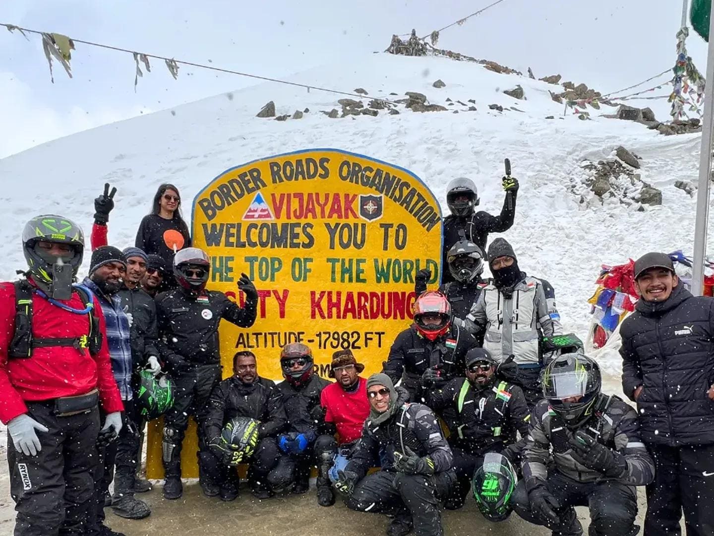 HIMALAYAN BIKE RIDE ADVENTURE - LADAKH photo 3