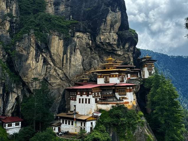 Druk Path Trek: Cultural Heartland of Bhutan photo 12