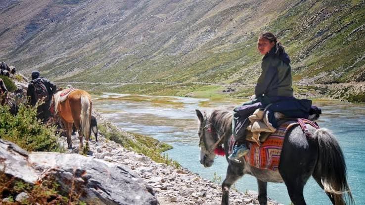 Humla Limi Valley Trek photo 10