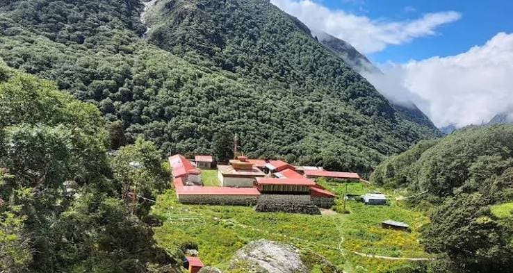Lapchi Valley Trek | Sacred Himalayan Trek in Nepal photo 19