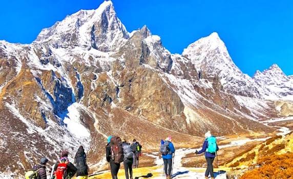 Makalu Base Camp Trek photo 12