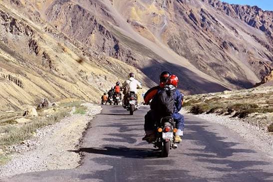 HIMALAYAN BIKE RIDE ADVENTURE - LADAKH photo 17