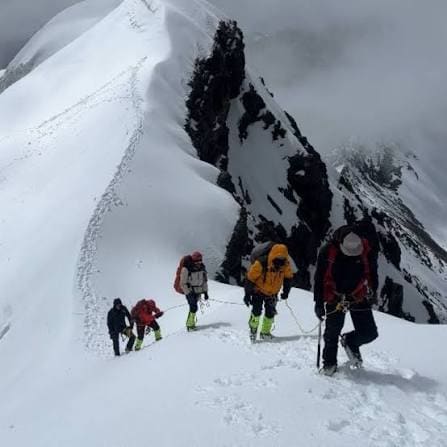 TWO-PEAK CLIMBING EXPEDITION – LADAKH photo 4