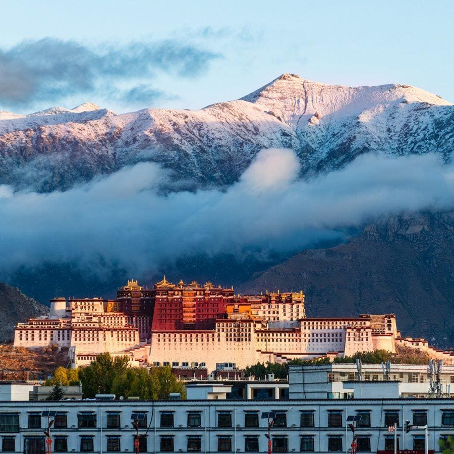 HOLY MT. KAILASH, MANASARUVAR & LHASA TOUR