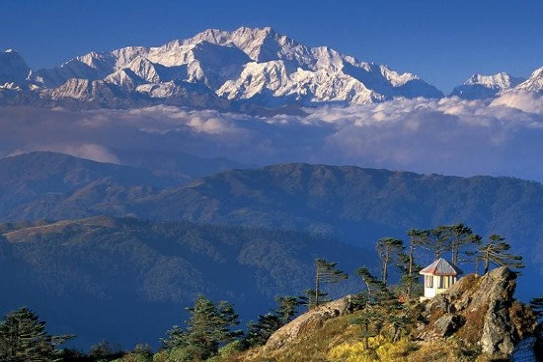 SANDAKPUR–MILKE DANDA–TINJURE–JALJALE GRAND TRAVERSE