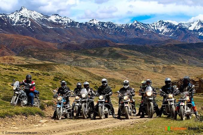 HIMALAYAN BIKE RIDE ADVENTURE - LADAKH