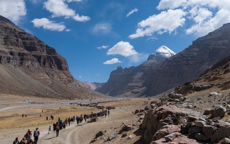 HOLY MT. KAILASH, MANASARUVAR & LHASA TOUR